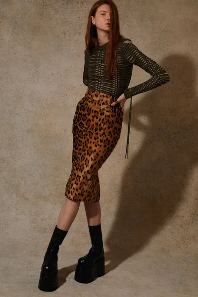 Look 50